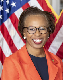 portrait of Cheryl Johnson 