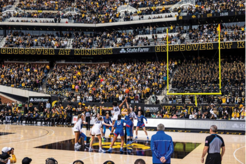 Picture of women's basketball